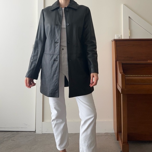 Danier Women's Black Leather Jacket - Picture 2 of 5